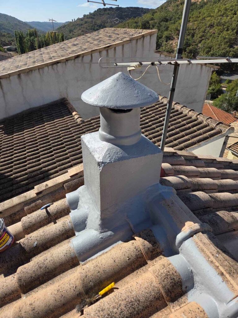 Impermeabilizacion de remates y chimenea en Villalbilla, Madrid Tejados Alcala Henares Impermeabilizacion de remates y chimenea en Villalbilla