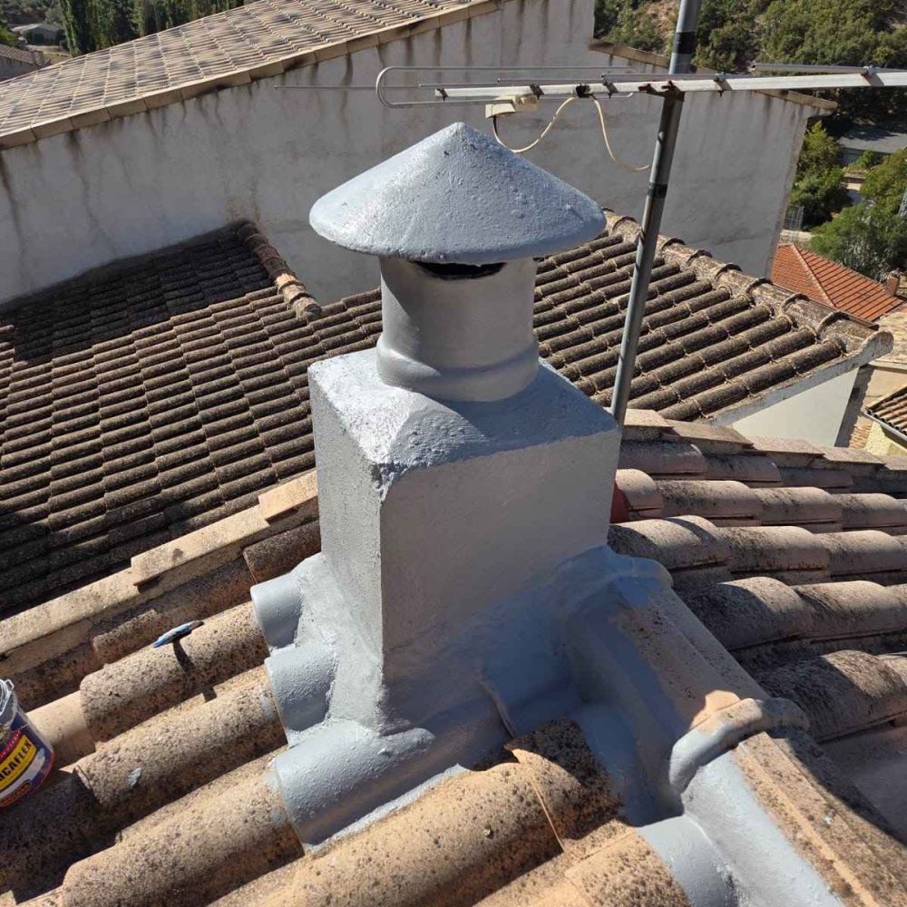 Impermeabilizacion de remates y chimenea en Villalbilla, Madrid Tejados Alcala Henares Impermeabilizacion de remates y chimenea en Villalbilla